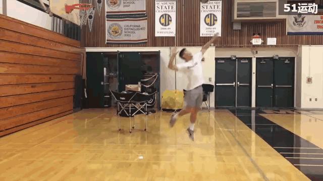 如何发排球的飘球,排球上手球的正确手型是怎样的