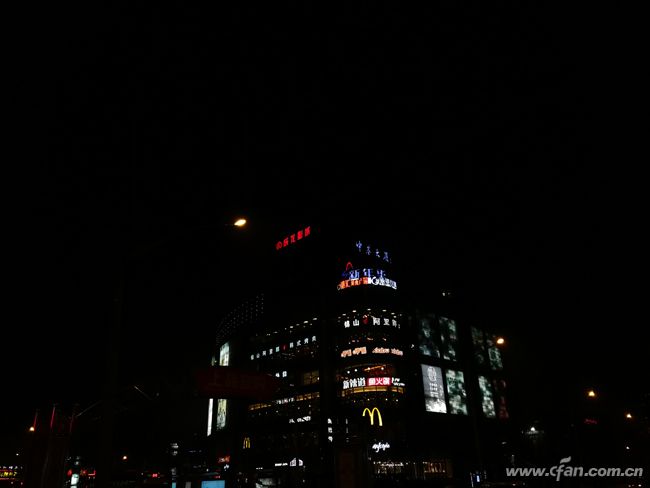 华为p10是徕卡镜头吗,华为p30徕卡三摄评测