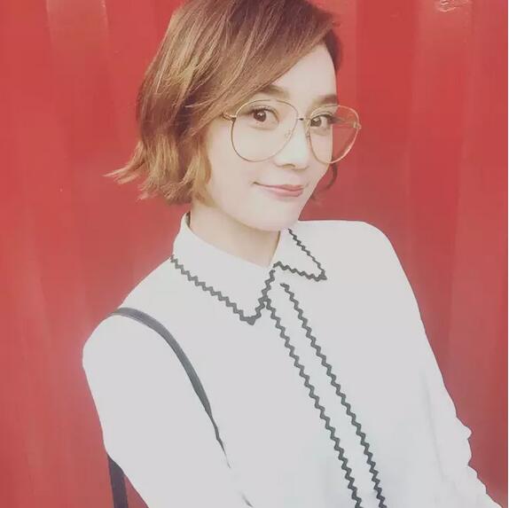 云巅之上简兮什么角色好,云巅之上简兮同款服装