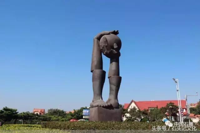 中国足球把球轰进自家球门,最强足球爆射