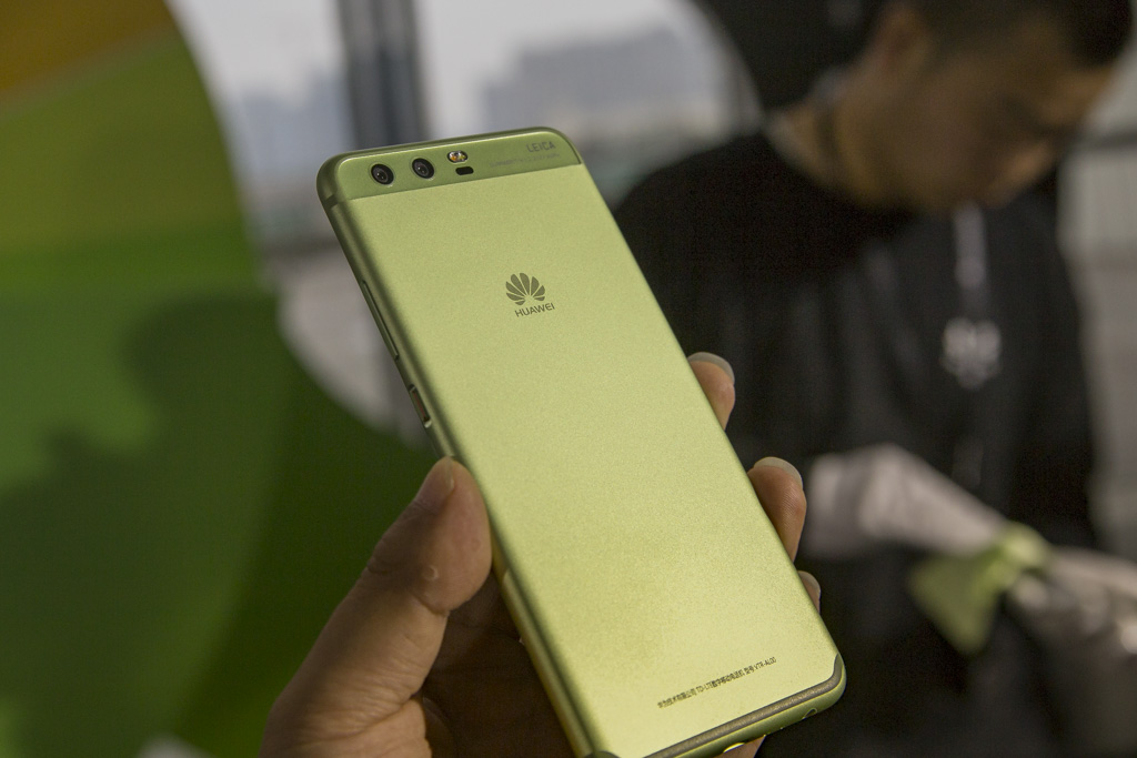 华为p10和iphone7对比,华为p10跟苹果7哪个好