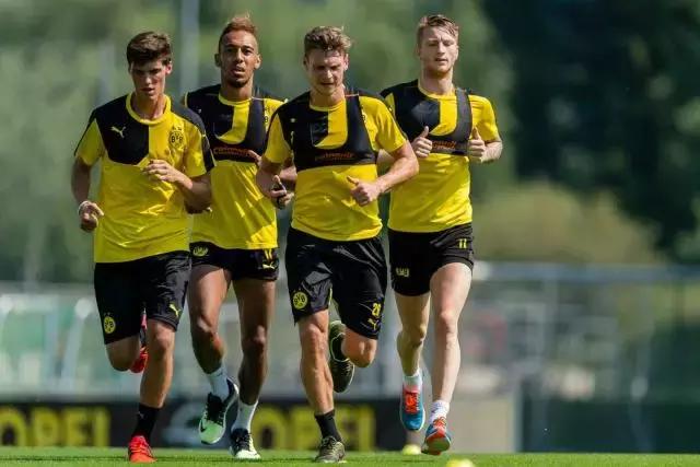 战胜韩国是因为更能跑吗？说起耐力搞足球的人都是一把鼻涕一把泪