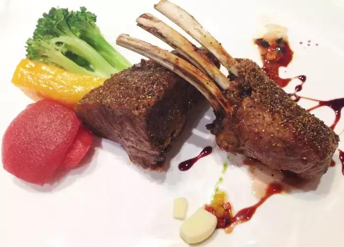 直男们别再回复多喝热水,直男别再傻傻叫女朋友多喝热水了