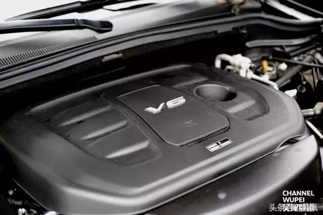 大切诺基适合家用吗,2022款suv大切诺基