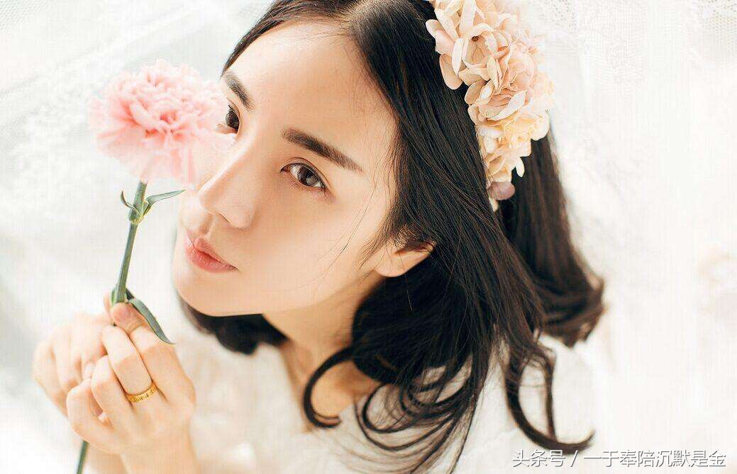 一次次的拒绝让我没有了勇气,被你拒绝千百次