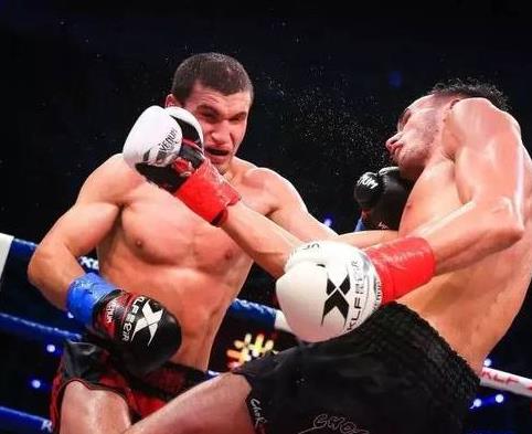 播求与中国搏击交战视频,中国擂台再现争议判罚