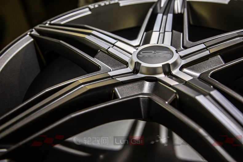 正品oz铸造轮毂,限量版oz轮毂