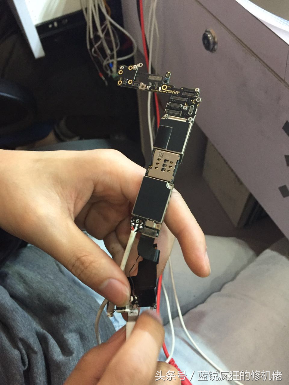 苹果6怎么判断主板摔坏了,iphone6s重摔维修