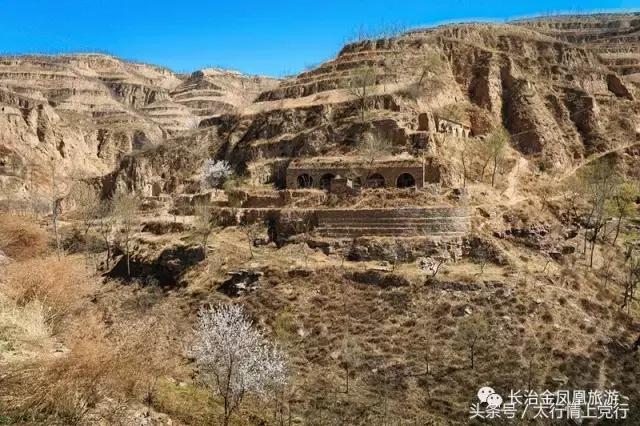 碛口古镇和西口古渡哪个好玩,碛口古镇黄河古渡口