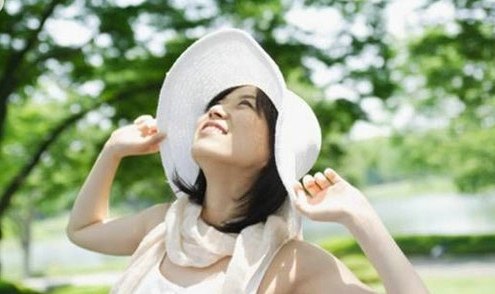 公认防晒效果超好的4个防晒霜,十大建议买的防晒效果好的防晒霜