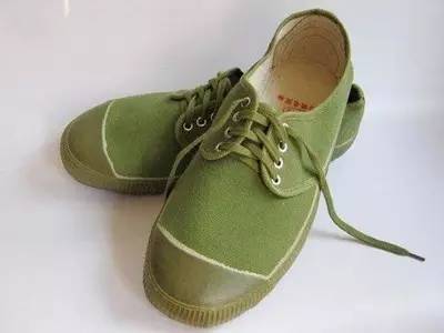 中国的解放鞋有多潮,中国解放鞋国外走红