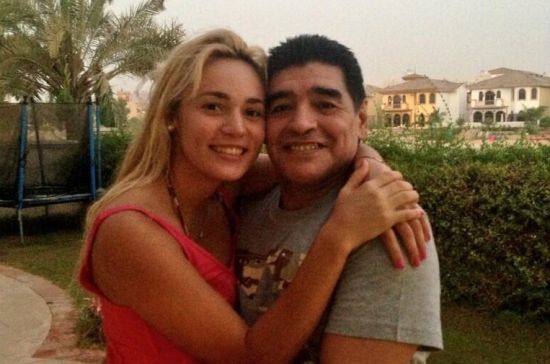 “混球”马拉多纳来华指导校园足球,网友称渣男又来“圈钱”了