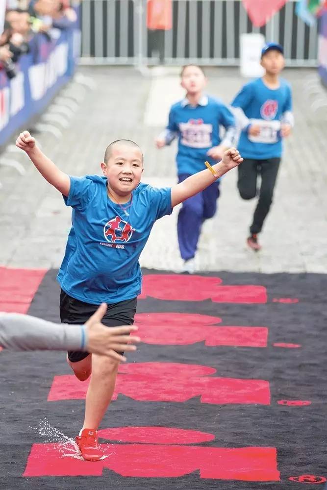 1岁的宝宝比赛,一岁宝宝能参加的比赛