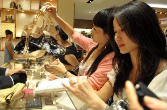 奢侈品网购困境,为什么奢侈品不要网购