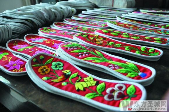 十年十字绣,自己绣的一幅十字绣做工精美