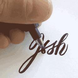 一个作家掉进文具的坑后……