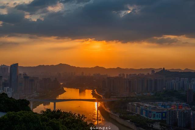 国家发改委最新发布消息重庆,重磅国务院最新通知