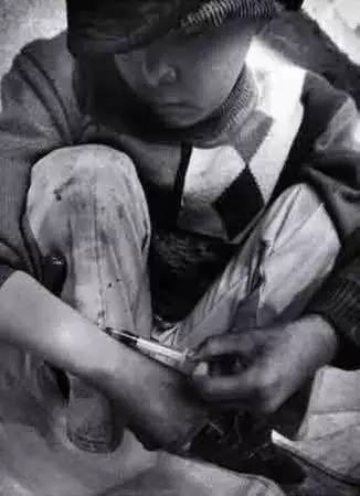 禁毒不要让毒品毁了家,禁毒期间拒毒人人有责