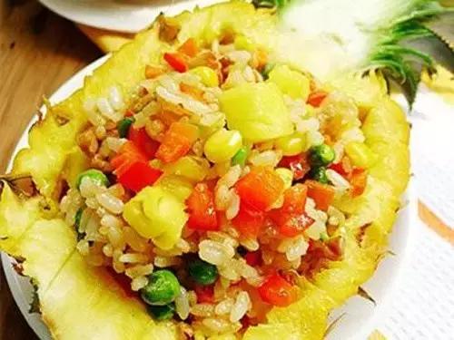 菠萝君的营养价值,美味又营养的菠萝