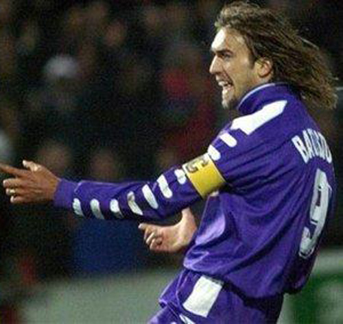 进球庆祝动作自创推荐,进球后超帅庆祝动作怎么做