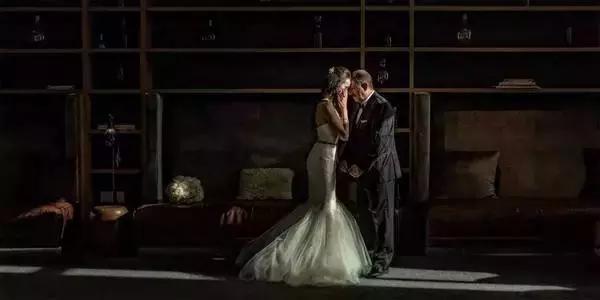 国外创意婚纱摄影作品,激发摄影师灵感的创意婚纱照