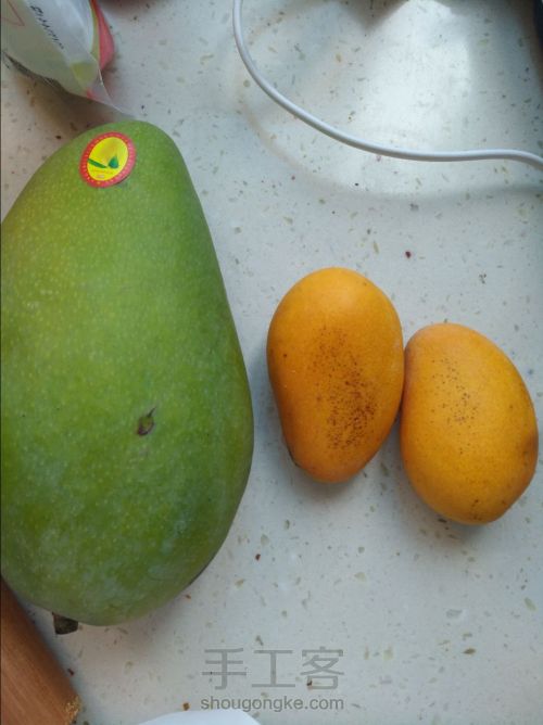 芒果超浓郁的慕斯～