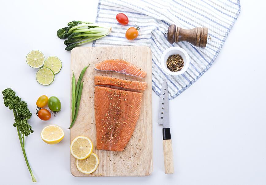 日本厨刀好还是德国厨刀好,最好的顶级厨刀