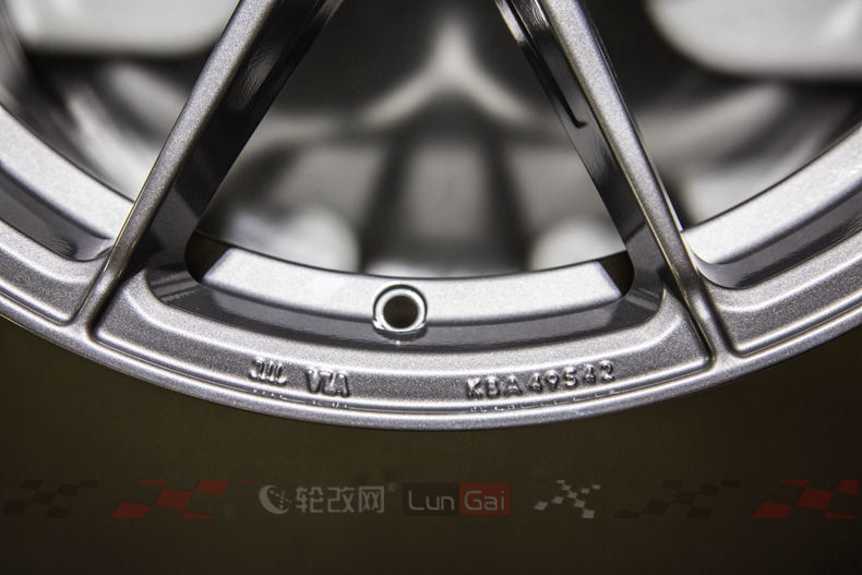 16寸经典五幅刀锋轮毂,五幅oz轮毂