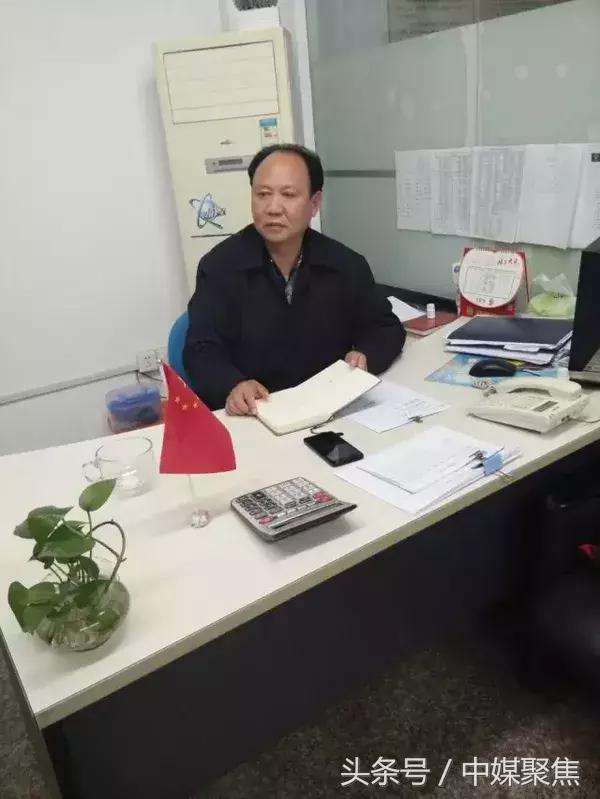 王勇祥：伟人模仿文化艺术路上觅伯乐