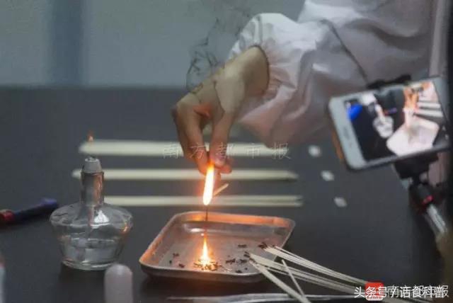 橡胶面条鉴别方法,橡胶面条是正品吗