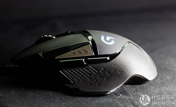罗技g502和g502x无线鼠标怎么选,罗技g502新旧批次