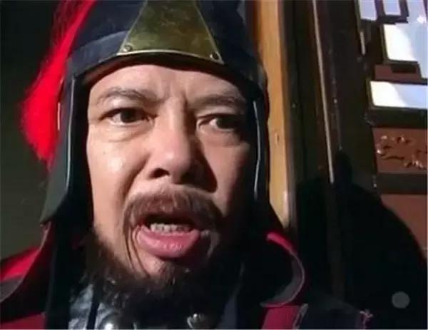 33岁出道即成名的人,出道33年只演配角