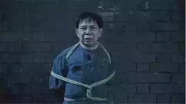 33岁出道即成名的人,33岁演艺生涯