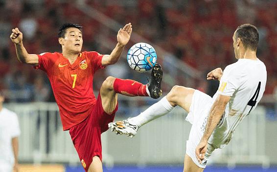 25岁中超11场狂造7球,中国男足十大顶级前锋排名