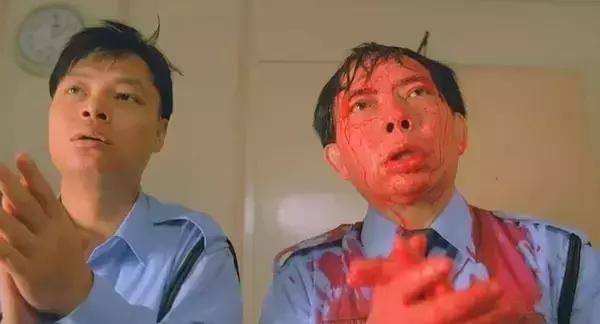 33岁出道即成名的人,33岁演艺生涯