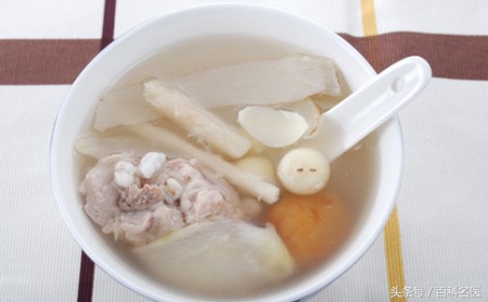 阴虚火旺还手脚冰凉出汗,阴虚火旺手脚出汗严重冰凉