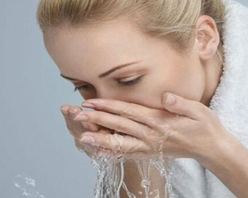 脸上过敏发红角质层薄用什么仪器,皮肤角质层薄过敏用什么面霜好