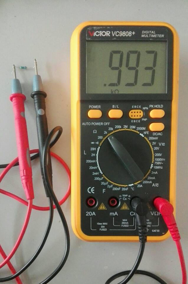 了解一下万用表的使用方法,万用表不会用老师傅教你使用方法
