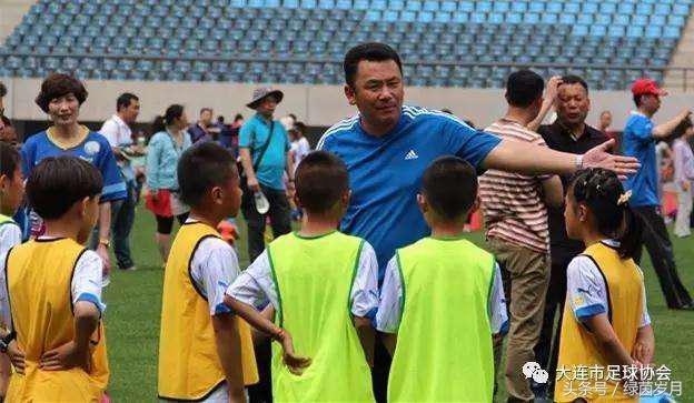 大连市甘井子宇峰小学,大连宇峰小学足球