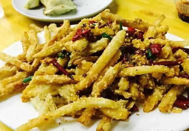 武汉青山的苍蝇馆子,武汉本地人吃的苍蝇馆子