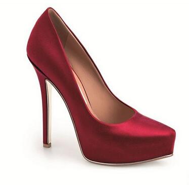 salvatoreferragamo鞋,salvatoreferragamo的私服穿搭