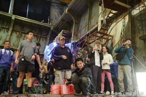 周星驰*用御**编剧当导演拍新片，笑言请星爷出镜3秒出三百万都值得