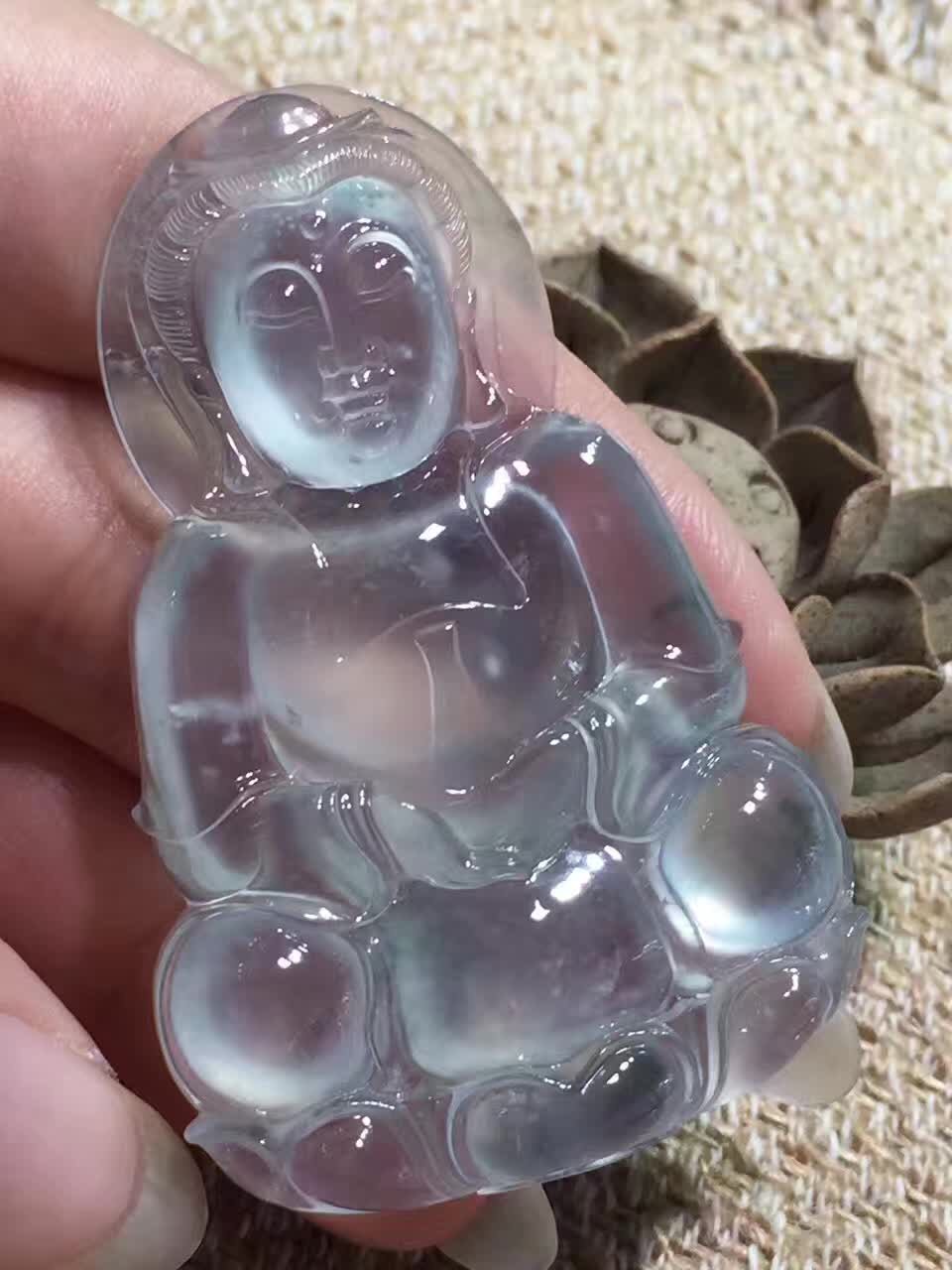 有些人为了这些与翡翠相似的玉石而倾家荡产！