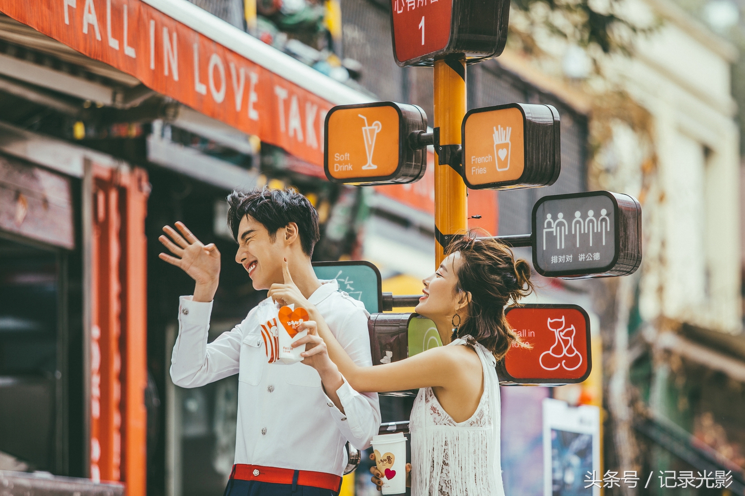 海景婚纱照新品发布,2017婚纱照流行趋势