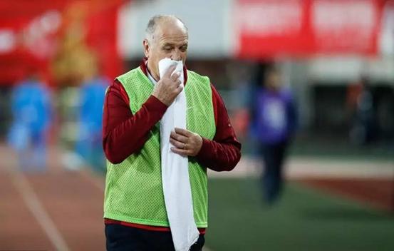 亚冠中超德比上港胜苏宁,中超风云再起