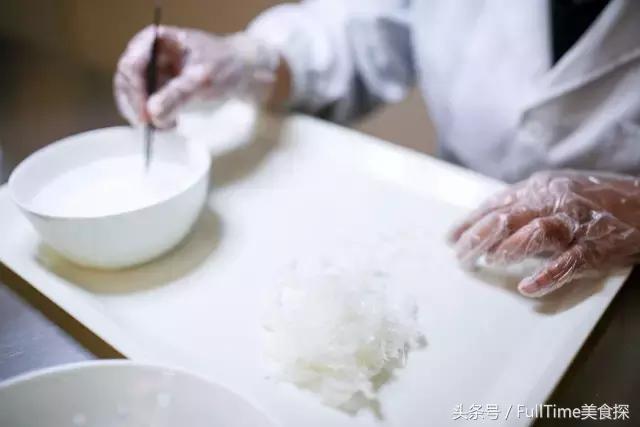 如果你还有梦，就请像她们一样！内含不限量免费吃！