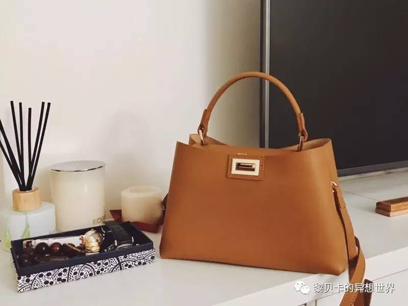 不想出门一出门就烦,不想出去但一出去就很嗨