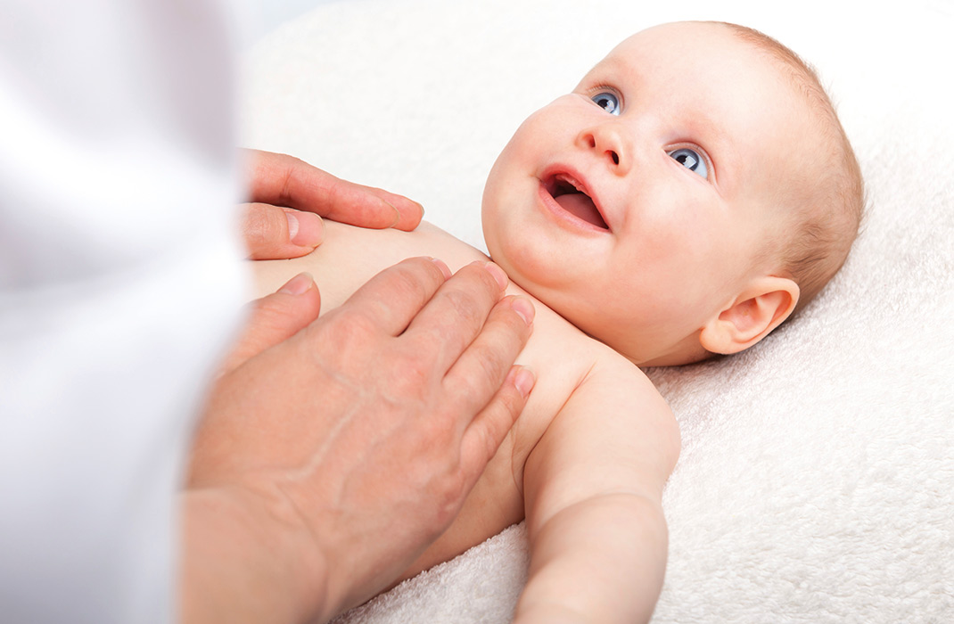 婴儿湿疹反反复复的最佳治疗方法,两个月的婴儿湿疹反反复复怎么办