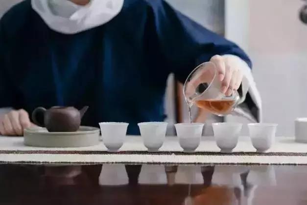 喝茶到底要不要繁杂的茶道,喝茶人必知的十种茶道行话