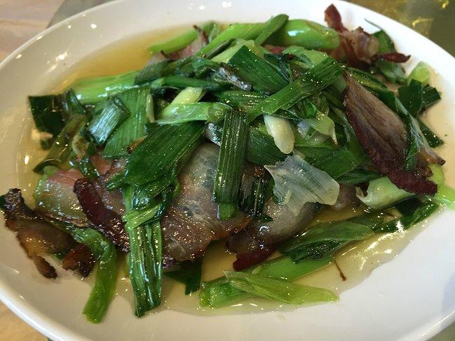 峨眉山吃住行,峨眉山吃住最佳攻略